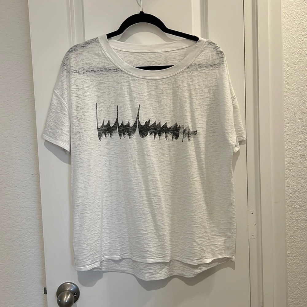 Lululemon top